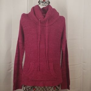 Fuchsia hooded sweater size L